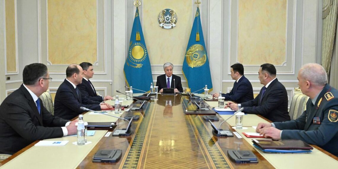 Президент Казахстана провел совещание Совета Безопасности