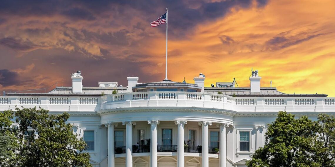 В Белом доме позитивно оценивают переговоры с делегациями России и Украины в Эр-Рияде