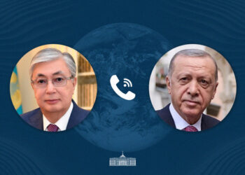 Касым-Жомарт Токаев провел телефонный разговор с президентом Турции