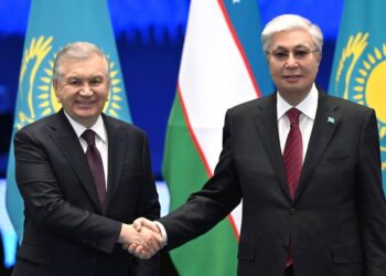 Касым-Жомарт Токаев провел неформальную встречу с президентом Узбекистана