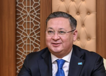 Глава МИД РК провел ряд встреч с министрами иностранных дел стран-членов ОИС