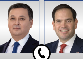 Глава МИД Казахстана провел телефонный разговор с госсекретарем США