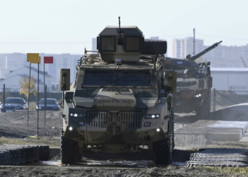 Военный эксперт: Казахстан не сможет развить ОПК без помощи России