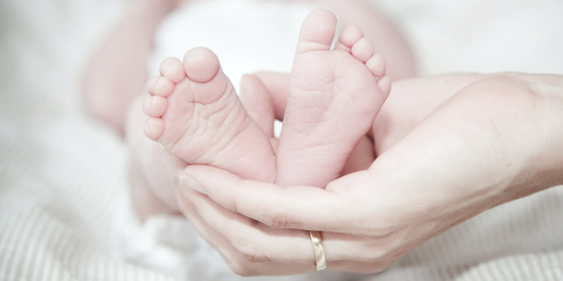 В Международный женский день в Казахстане на свет появились 366 девочек