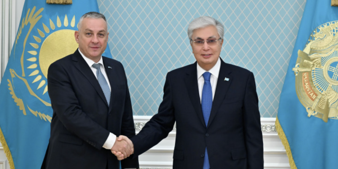 Касым-Жомарт Токаев провел встречу с Европейским комиссаром по международному партнерству