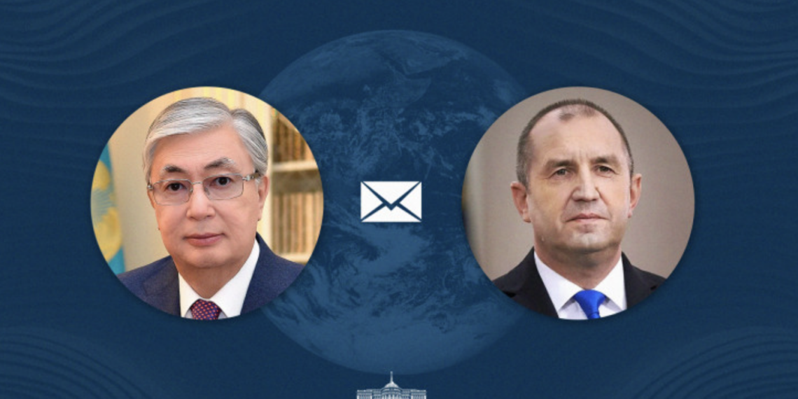 Токаев поздравил президента Болгарии с Днем освобождения