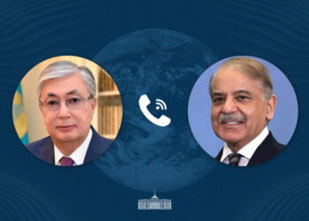 Президент Казахстана провел телефонный разговор с премьер-министром Пакистана