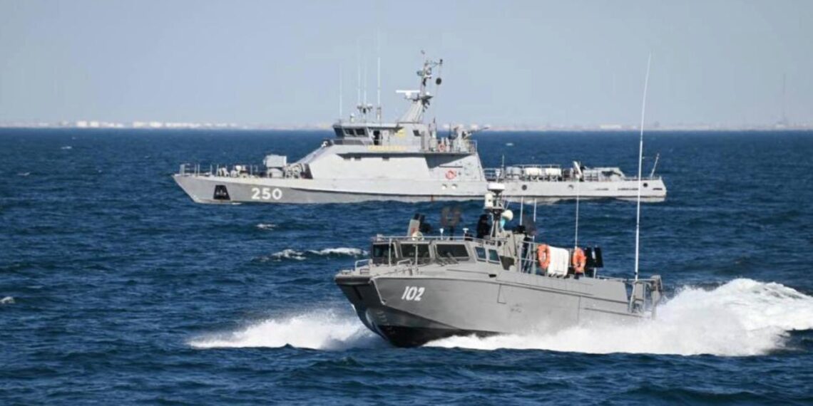 На Каспии прошло учение Военно-морских сил Казахстана