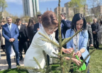 В столице Армении открылся Парк имени Абая Кунанбайулы