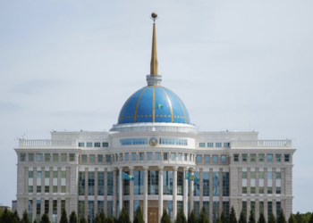 Касым-Жомарт Токаев провел совещание в связи с изменением ситуации на мировых рынках