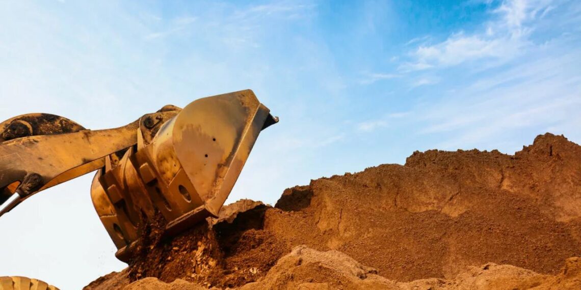 АФМ РК: в области Абай пресечена незаконная добыча песка