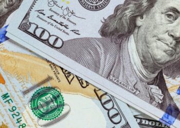 Инвестиции в Казахстан: сокращение на 80% из США и двукратный рост из России