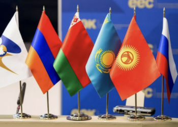 Казахстан и Россия остаются ключевыми экономическими партнерами Кыргызстана в ЕАЭС