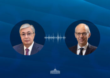 Токаев провел телефонный разговор с премьер-министром Люксембурга