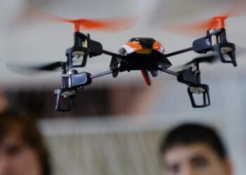 Минпросвещения: управлению дронами обучают в 1100 школах Казахстана