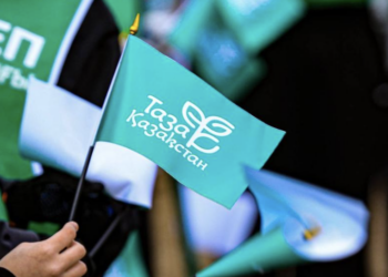 Школьники приняли участие в проекте «Мектеп орманшылығы», стартовавшем в Актюбинской области