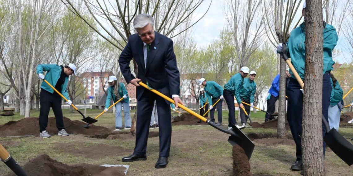 Касым-Жомарт Токаев принял участие в экофестивале «Таза Қазақстан»