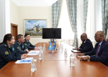 Дипломат из Руанды посетил Минобороны Казахстана