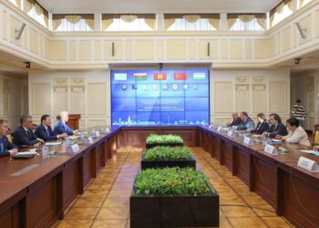 Генпрокурор Казахстана встретился с представителями юридических вузов стран ОТГ