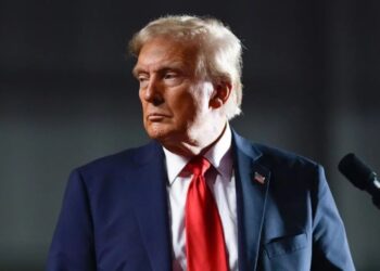 Трамп положительно оценил решение Путина о трехдневном перемирии в дни 80-летия Победы