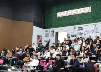 В казахстанских ВУЗах проведены экологические часы