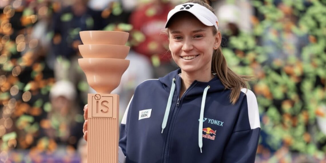 Первая ракетка Казахстана выиграла престижный турнир во Франции