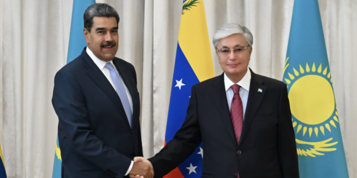 Касым-Жомарт Токаев провел встречу с президентом Венесуэлы