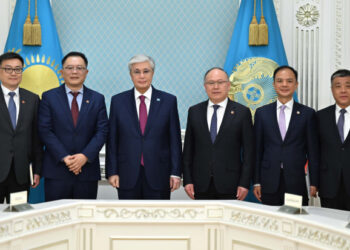 Президент Казахстана принял председателя совета директоров CITIC Group Си Гохуа