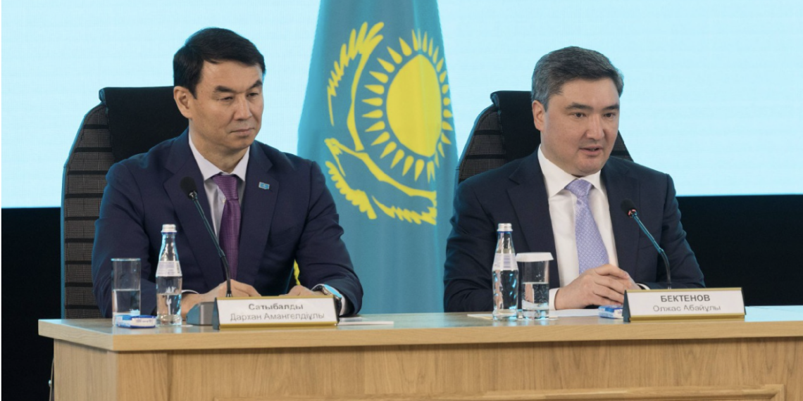 Премьер-министр Казахстана представил активу города Алматы нового акима