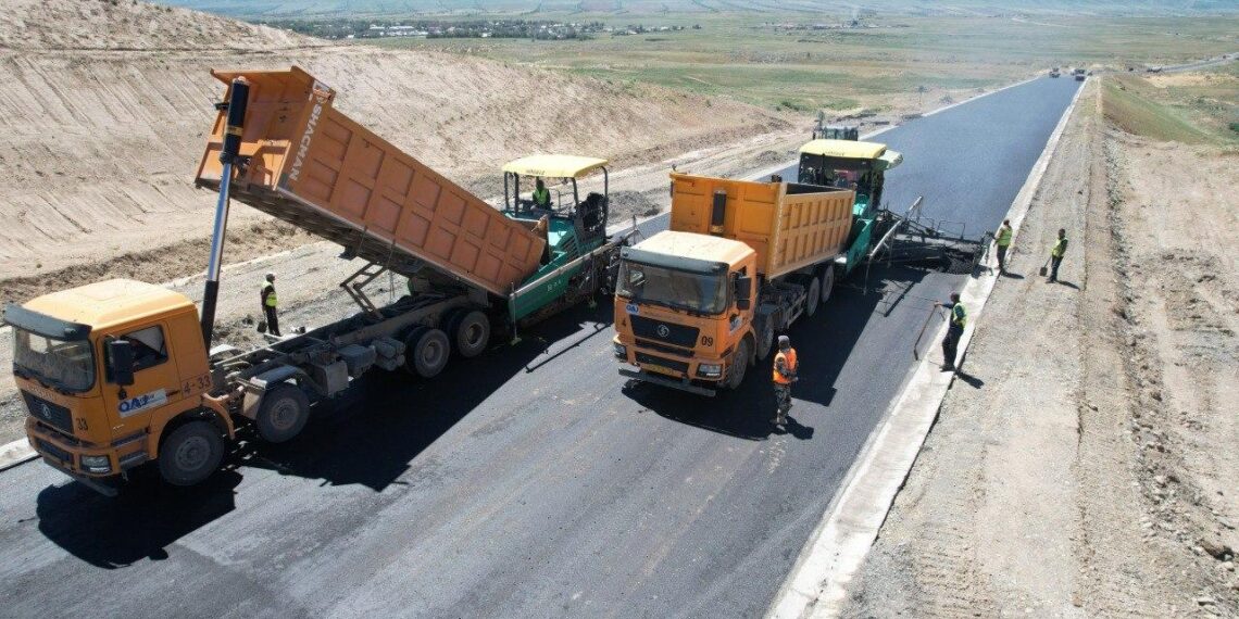 В 2025 году в Казахстане начнется реализация ряда дорожно-строительных проектов