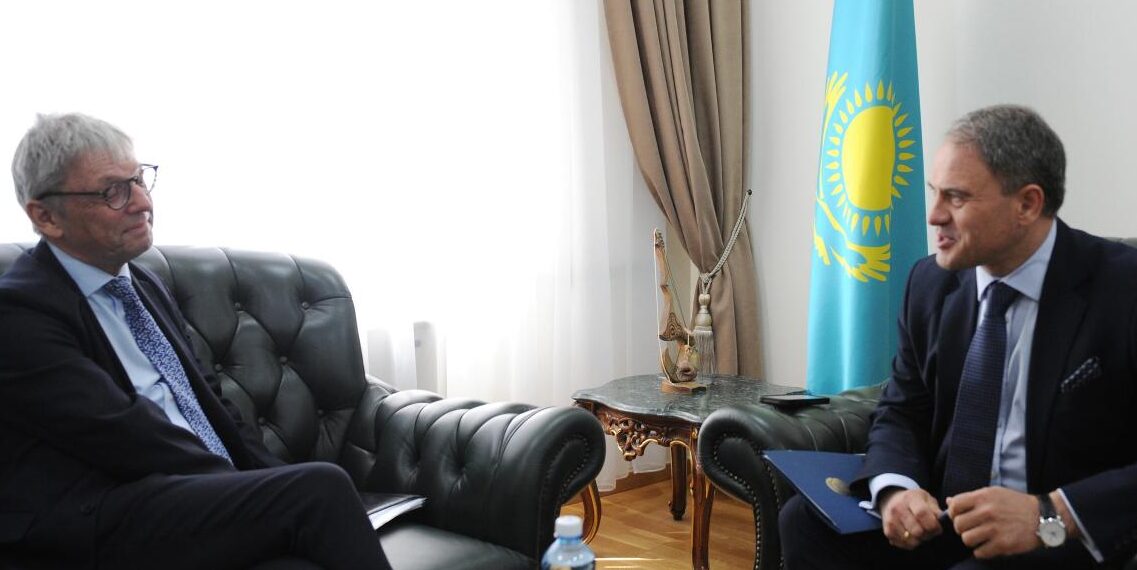 Казахстан и Дания нацелены на расширение сотрудничества