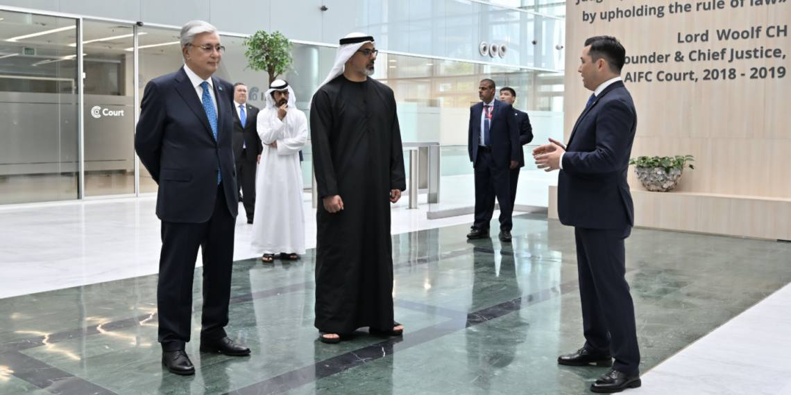 Токаев и шейх Халед бен Мухаммед бен Заид Аль Нахаян посетили МФЦА