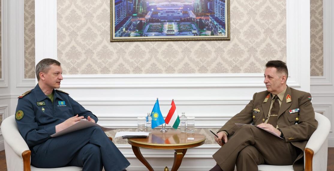 В Минобороны РК прошла встреча с военным атташе Венгрии