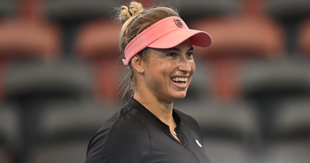 Юлия Путинцева пробилась во второй круг теннисного турнира в Парме