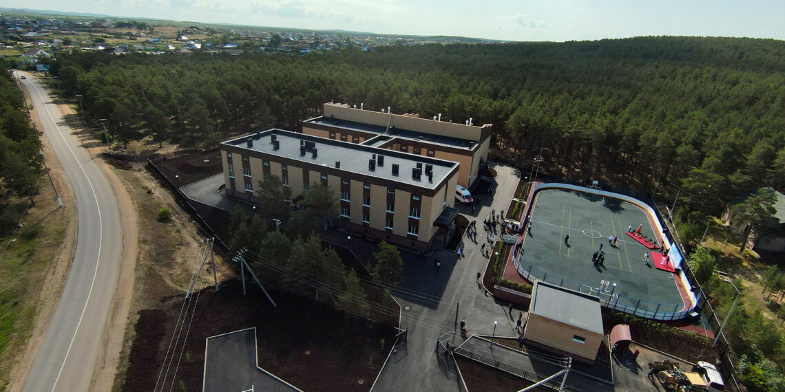 В Акмолинской области за счет возвращенных активов открыли новую детско-юношескую спортивную школу