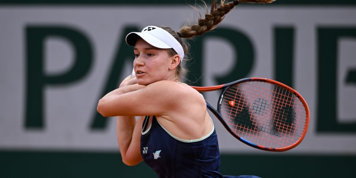 Теннисистка Елена Рыбакина завершила участие на турнире «Ролан Гаррос»