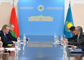 Казахстан и Беларусь провели консультации по вопросам внешнеполитического анализа и стратегического планирования