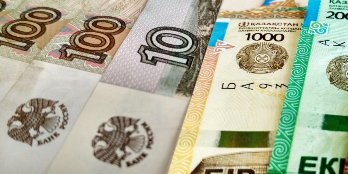 Как укрепление российского рубля к тенге влияет на инфляцию в Казахстане