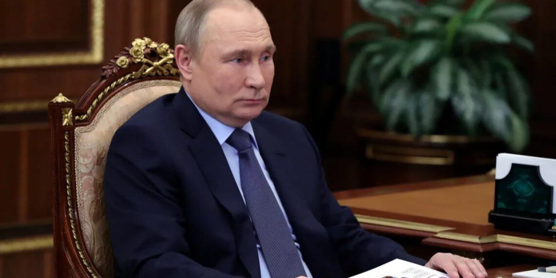 Владимир Путин: киевский режим становится террористической организацией