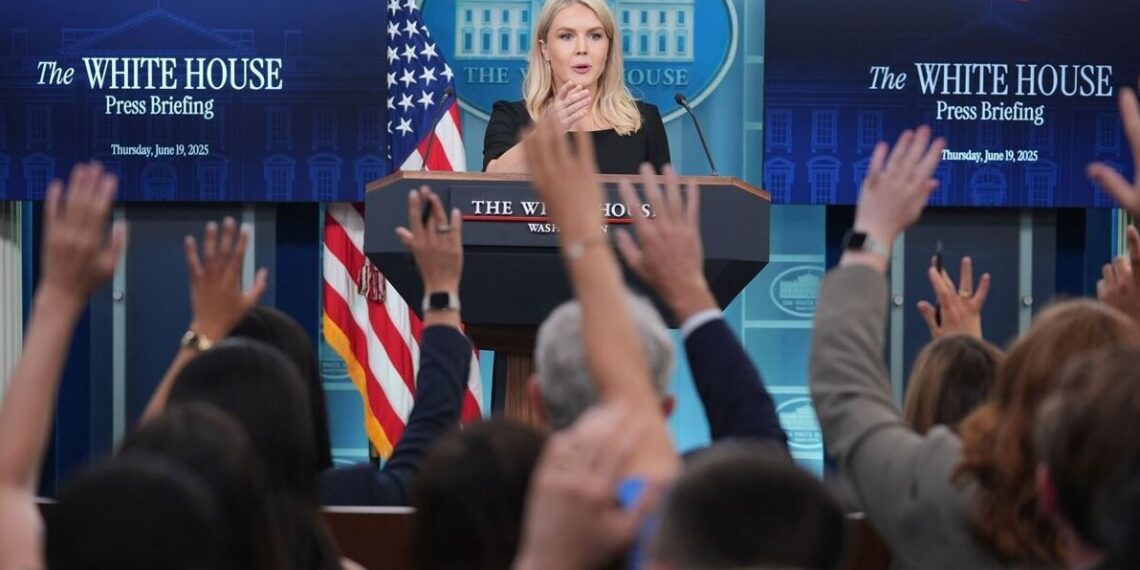 США могут решить вопрос об ударе по Ирану в ближайшие две недели — Белый дом