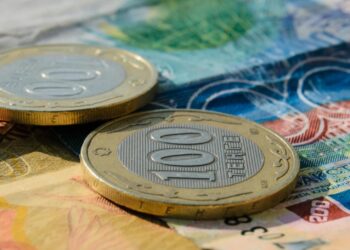 Производительность труда: кто тянет экономику Казахстана в 2025 году