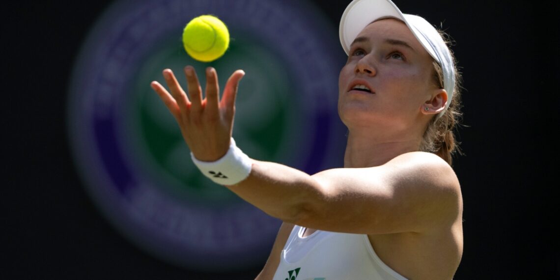 Первая ракетка Казахстана Елена Рыбакина пробилась в 1/4 финала турнира в США