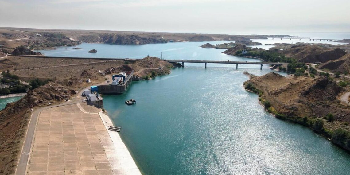 В первом полугодии 2025 года из Китая в Казахстан поступило 10,2 млрд кубометров воды