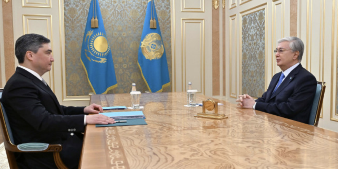 Глава государства принял премьер-министра Олжаса Бектенова