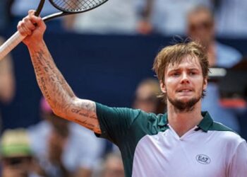 Лучший теннисист Казахстана успешно стартовал на US Open