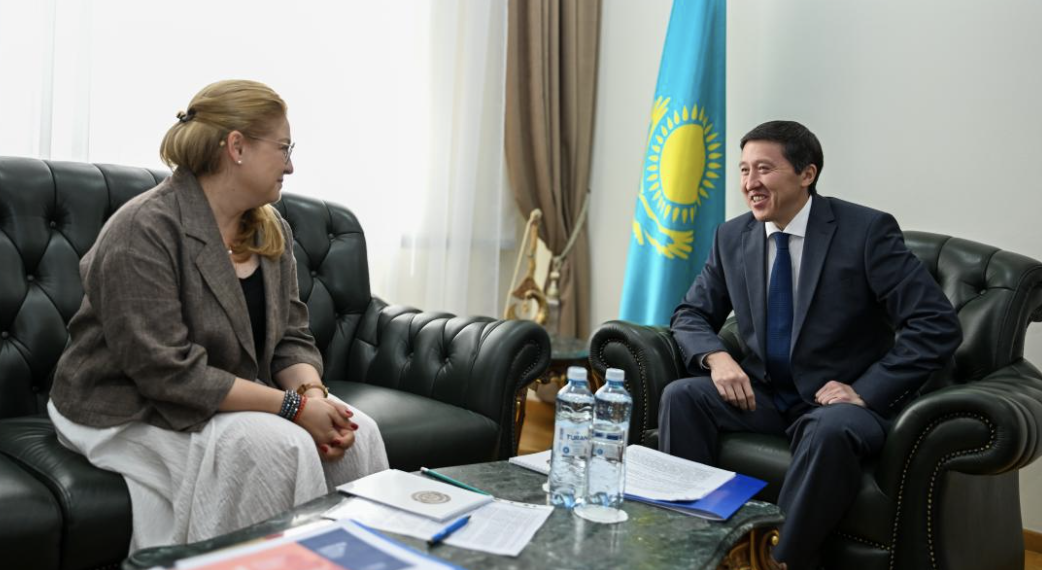 В МИД Казахстана обсуждены перспективы сотрудничества с Румынией