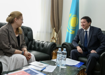 В МИД Казахстана обсуждены перспективы сотрудничества с Румынией