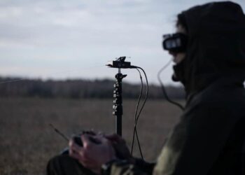 Россия побеждает в гонке беспилотных вооружений на Украине — Sky News