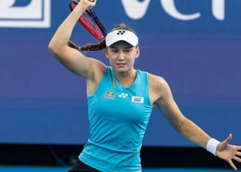 Елена Рыбакина пробилась в четвертьфинал теннисного турнира в Цинциннати