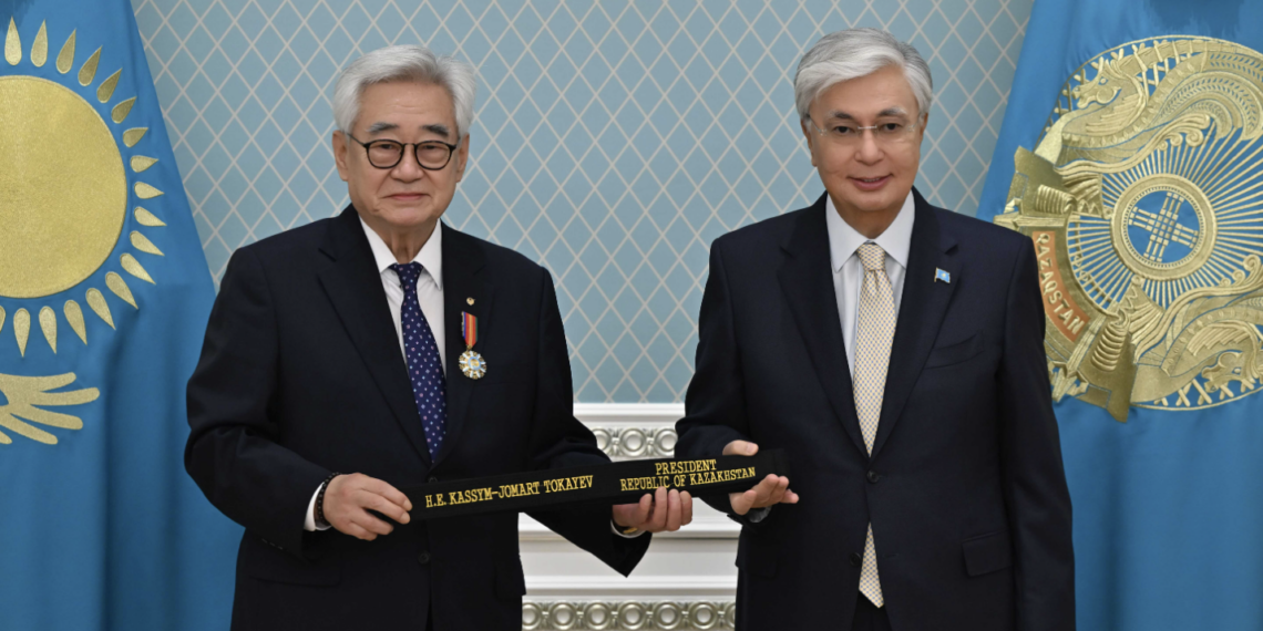 Токаев принял президента Всемирной федерации таеквондо